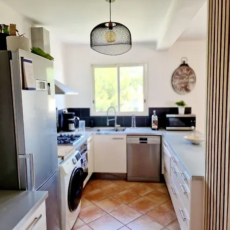 Serenite Et Plages A 75m2 아파트 *